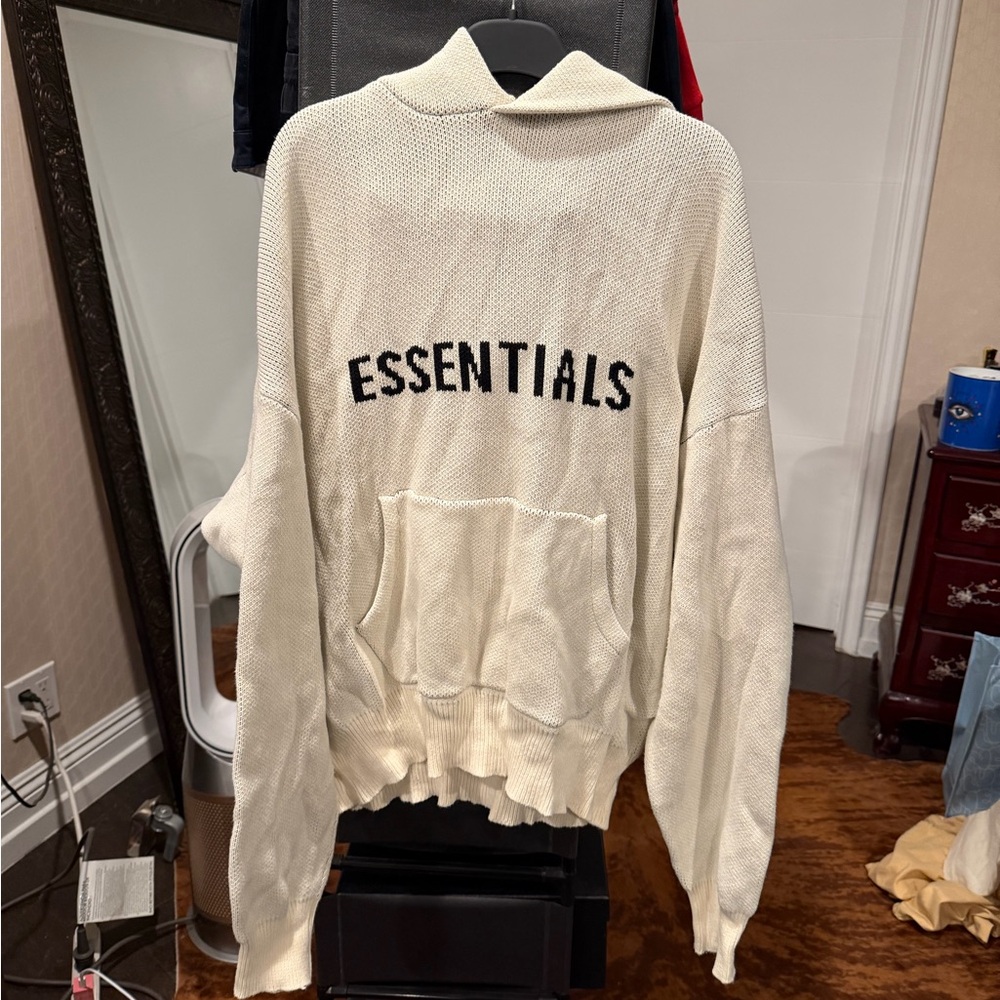 Essentials Men's knit Sweater